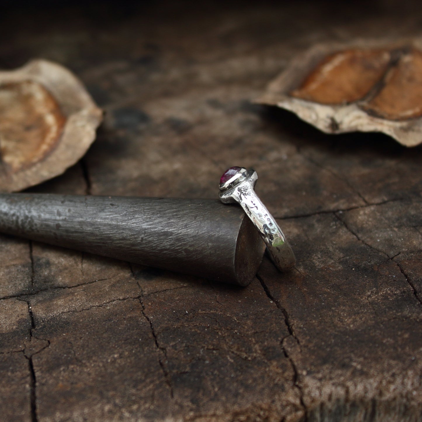 Anillo de Turmalina Rosa y Plata de Ley | Hecho a Mano Talla 16 (7 1/2US) - ArenasJewelry