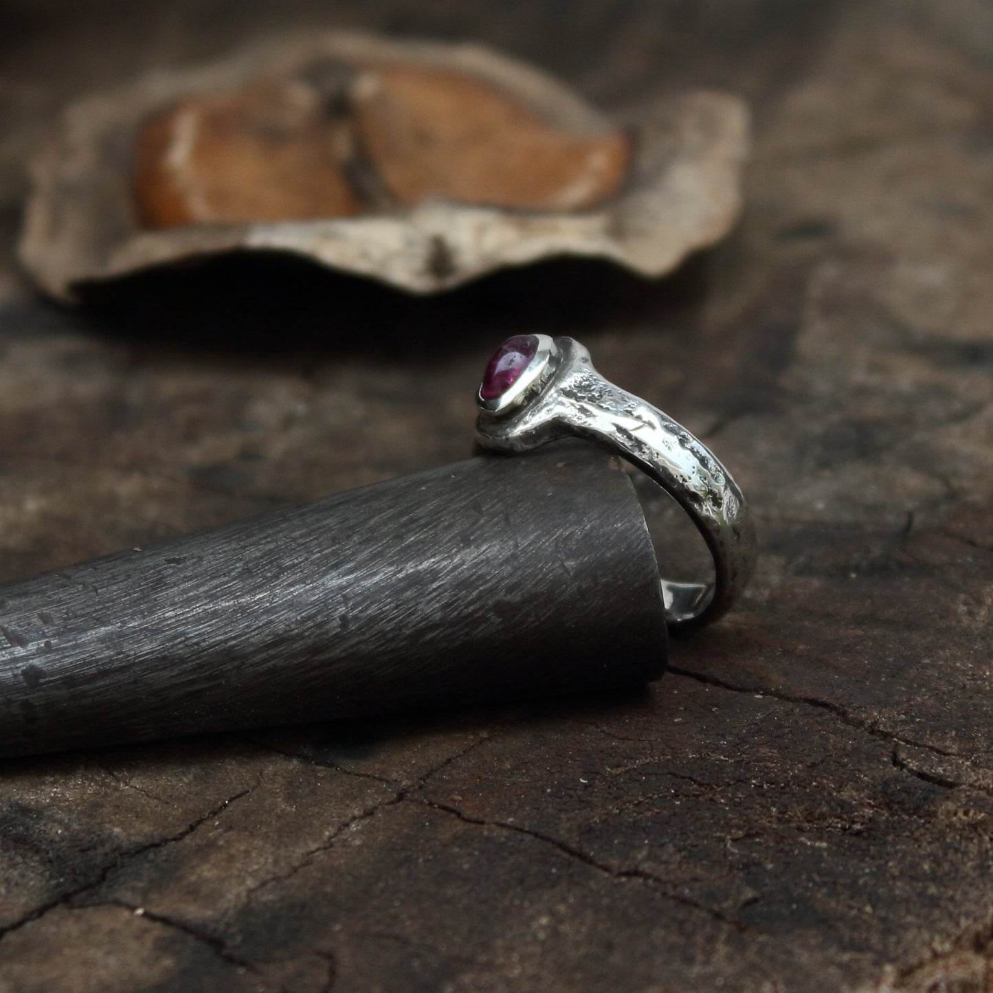 Anillo de Turmalina Rosa y Plata de Ley | Hecho a Mano Talla 16 (7 1/2US) - ArenasJewelry