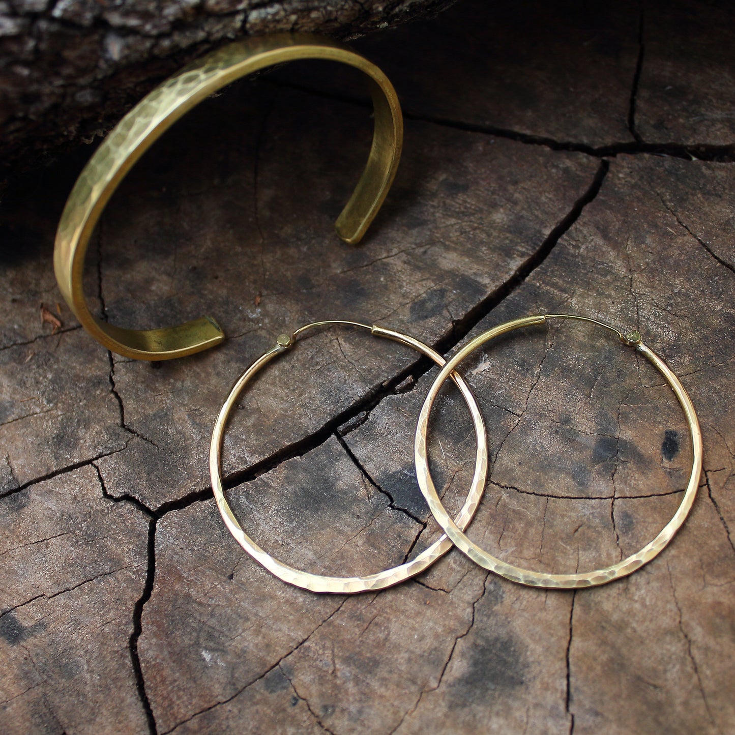 Aros martillados de dorados Grande, Medianos y Pequeños