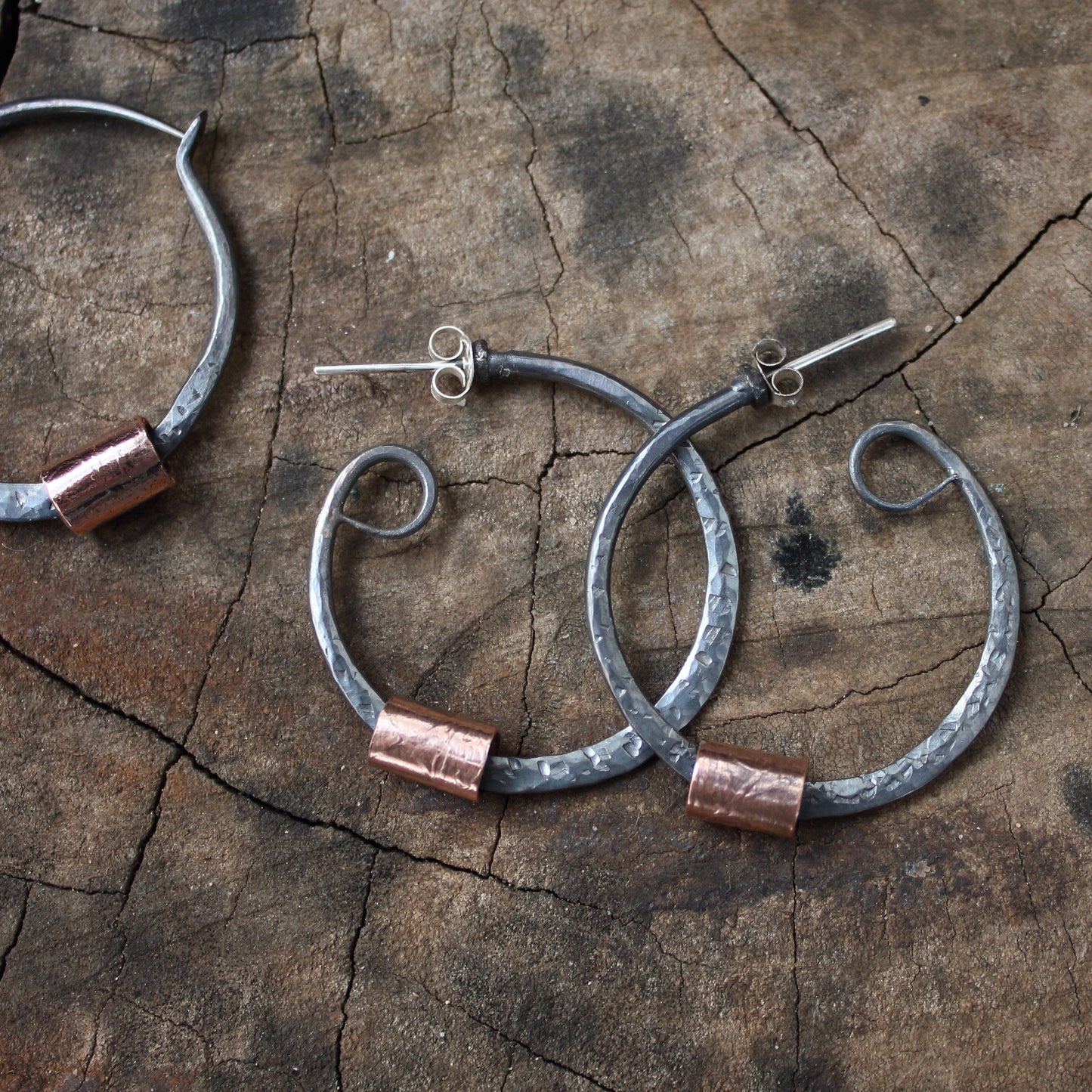 Aros de Plata Vieja 925 Maciza y Cobre Con Cierre de Presión | Arenas Jewelry - ArenasJewelry