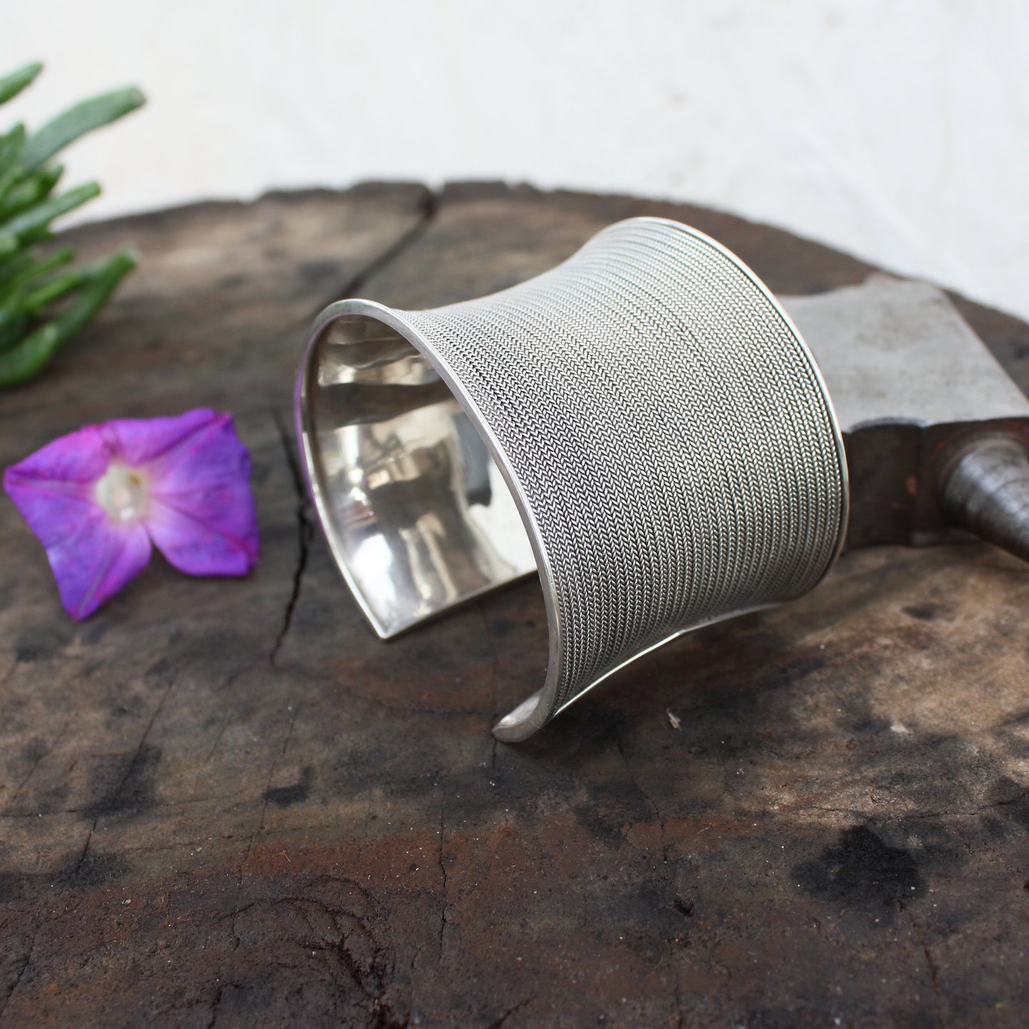 Pulsera Grande de Plata Ornamentada con Alambre entorchado | Arenas Jewelry - ArenasJewelry