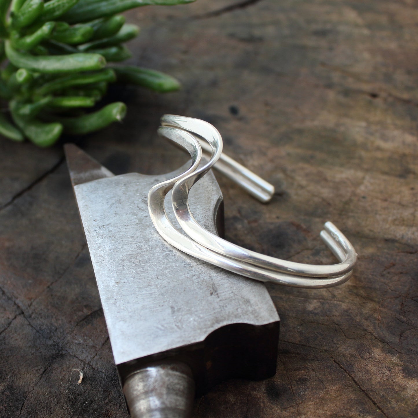 Pulsera de Plata Modelo Ola | Arenas Jewelry - ArenasJewelry