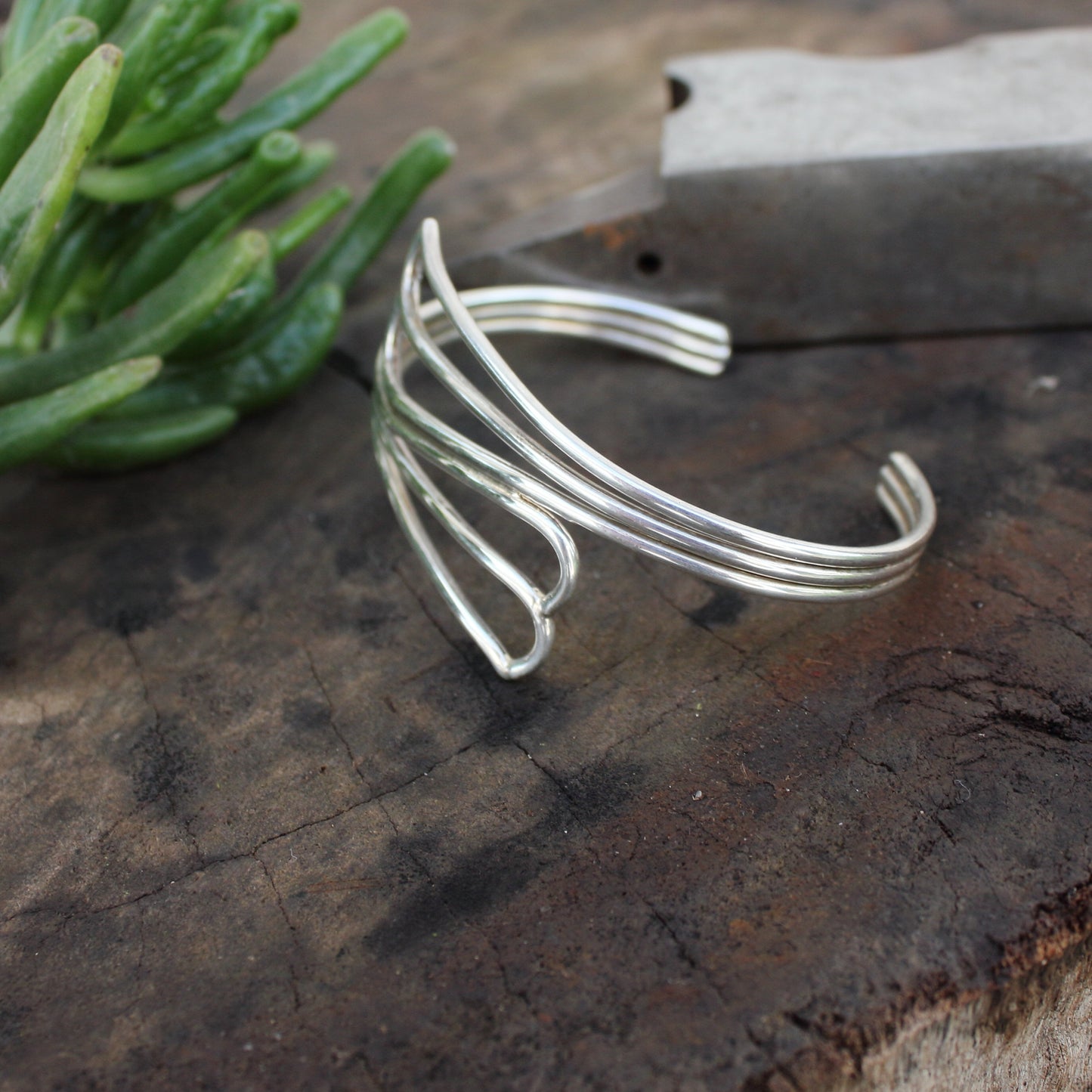 Pulsera de Plata Modelo Olas Cerrada | Arenas Jewelry - ArenasJewelry