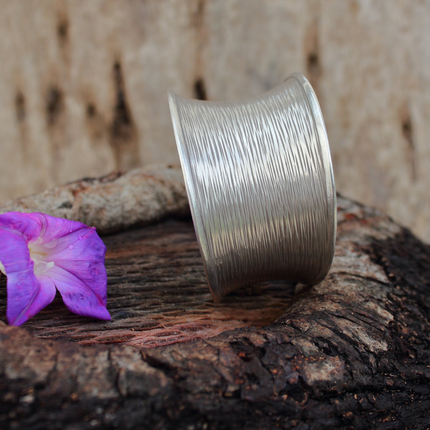 Pulsera Acha de Plata Ornamentada con Textura Rayas | Arenas Jewelry - ArenasJewelry