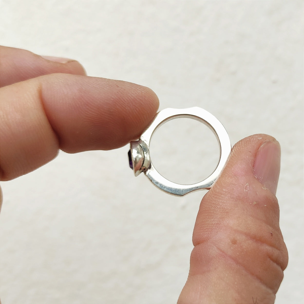 Anillo de Amatista Talla Cojín y Plata de Ley | Hecho a Mano Talla 14 - ArenasJewelry