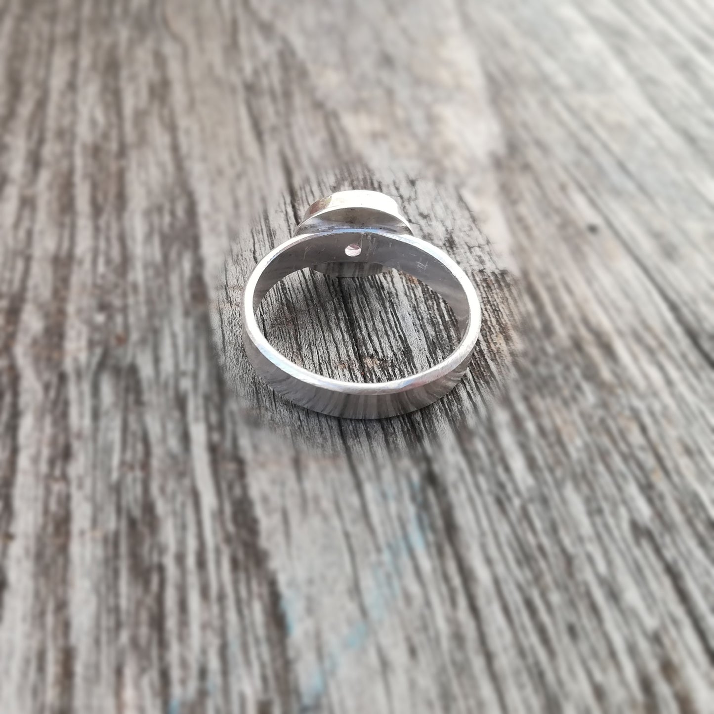 Anillo de Amatista Facetada y Plata de Ley | Hecho a Mano Talla 19 - ArenasJewelry