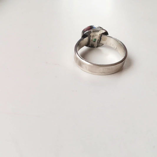 Anillo de Crisoprasa y  Plata de Ley | Hecho a Mano Talla 14 - ArenasJewelry