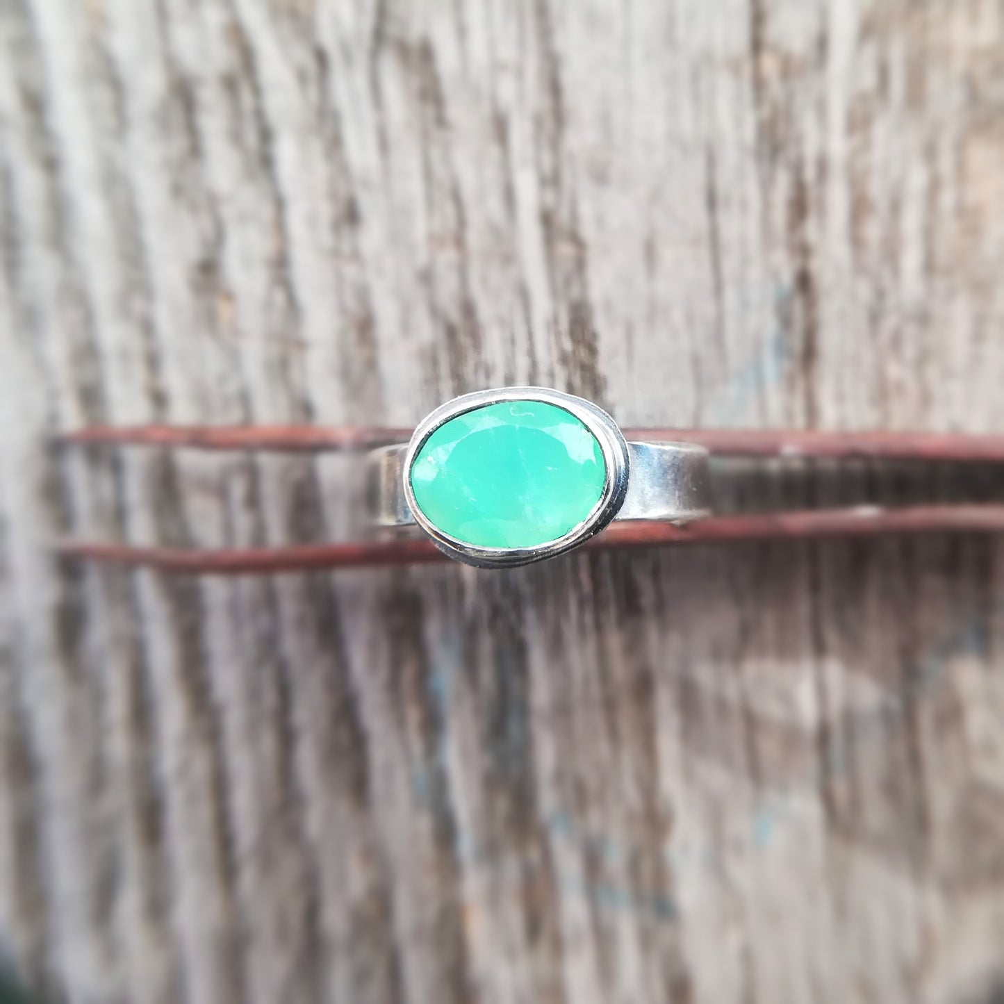 Anillo de Crisoprasa y Plata de Ley | Hecho a Mano Talla 14 - ArenasJewelry