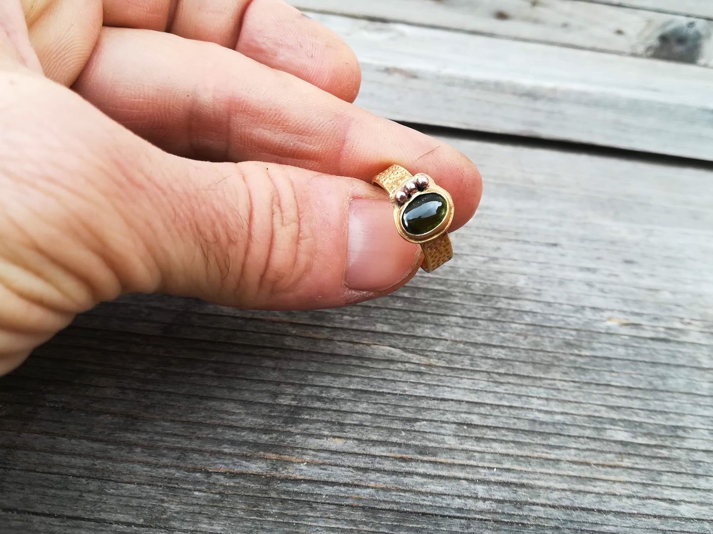 Anillo de Turmalina y baño de oro | Hecho a Mano Talla 15 - ArenasJewelry