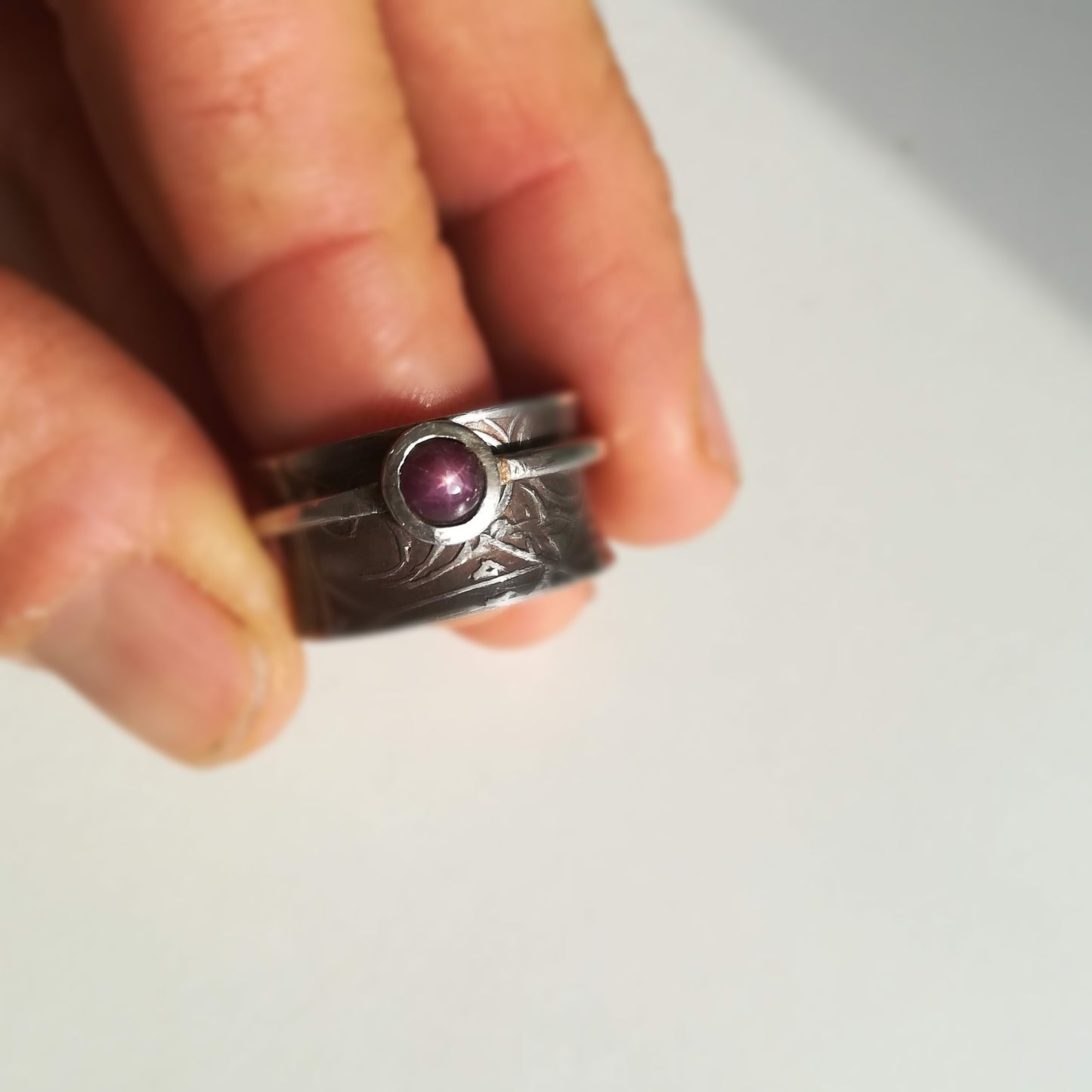 Anillo Giratorio Rubí Estrella y Plata de Ley - Talla 19 - ArenasJewelry
