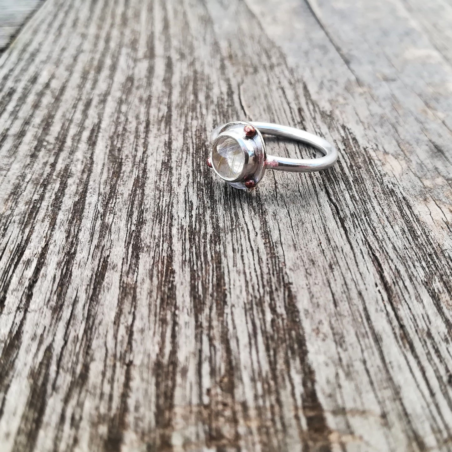 Anillo de Cuarzo Rutilado y Plata de Ley | Hecho a Mano Talla 14 - ArenasJewelry