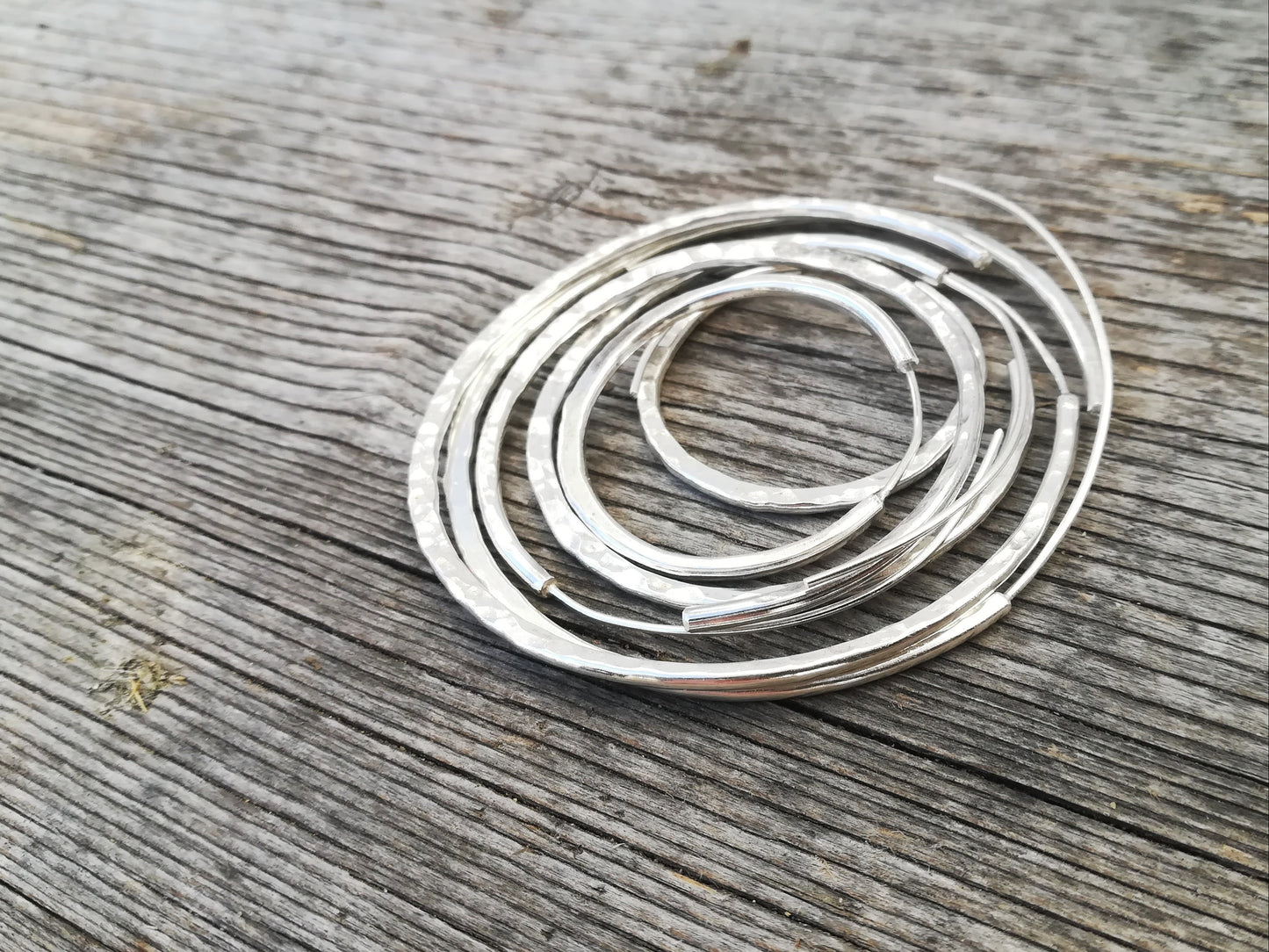 Aros martillados en Plata de Ley | Grande, Medianos y Pequeños - ArenasJewelry