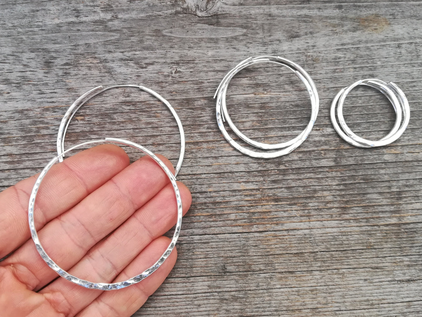 Aros martillados en Plata de Ley | Grande, Medianos y Pequeños - ArenasJewelry