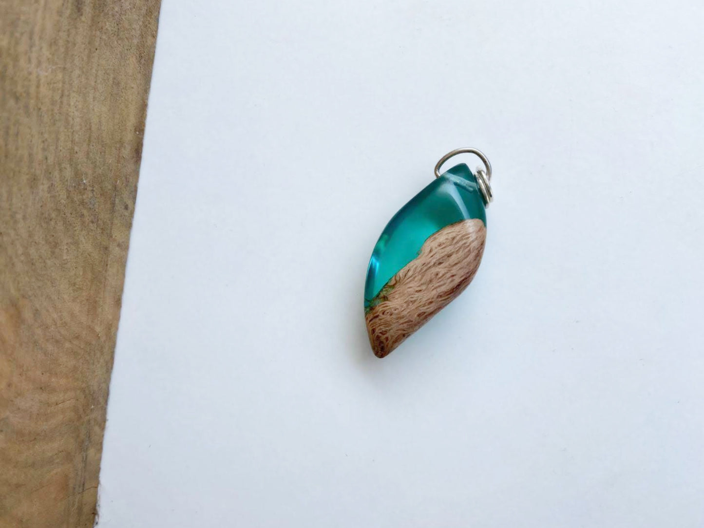 Colgante Resina Epoxi y Maderan | Hoja - ArenasJewelry