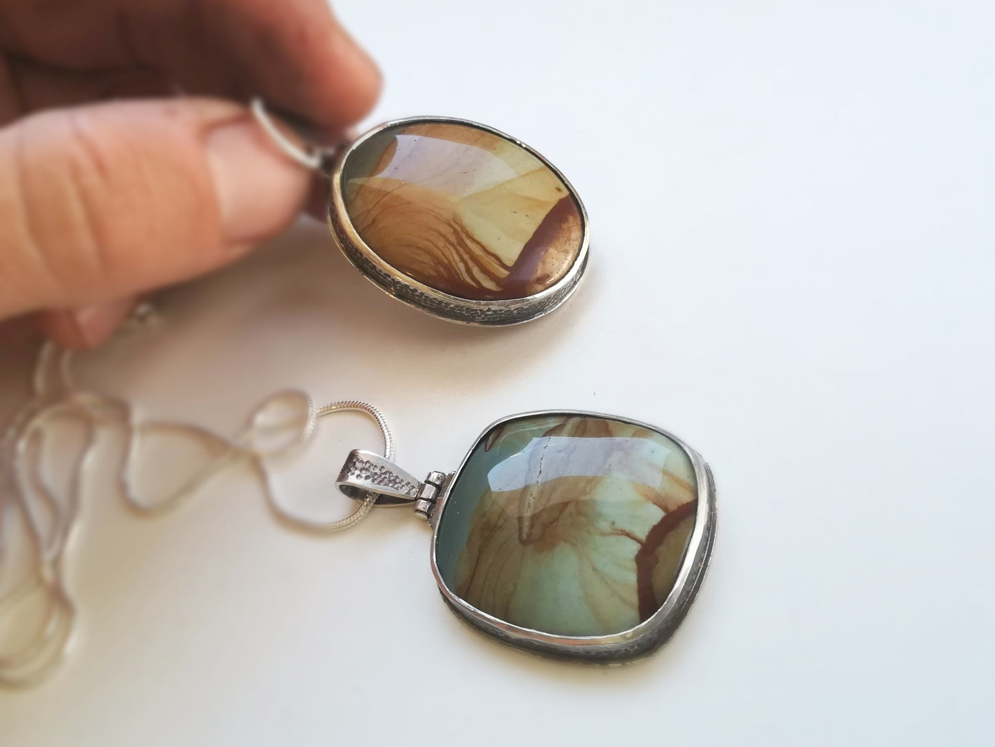 Colgante Samsonite Oval y Plata de Ley con Salamandra calada - ArenasJewelry