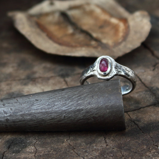 Anillo de Turmalina Rosa y  Plata de Ley | Hecho a Mano Talla 16 (7 1/2US) - ArenasJewelry