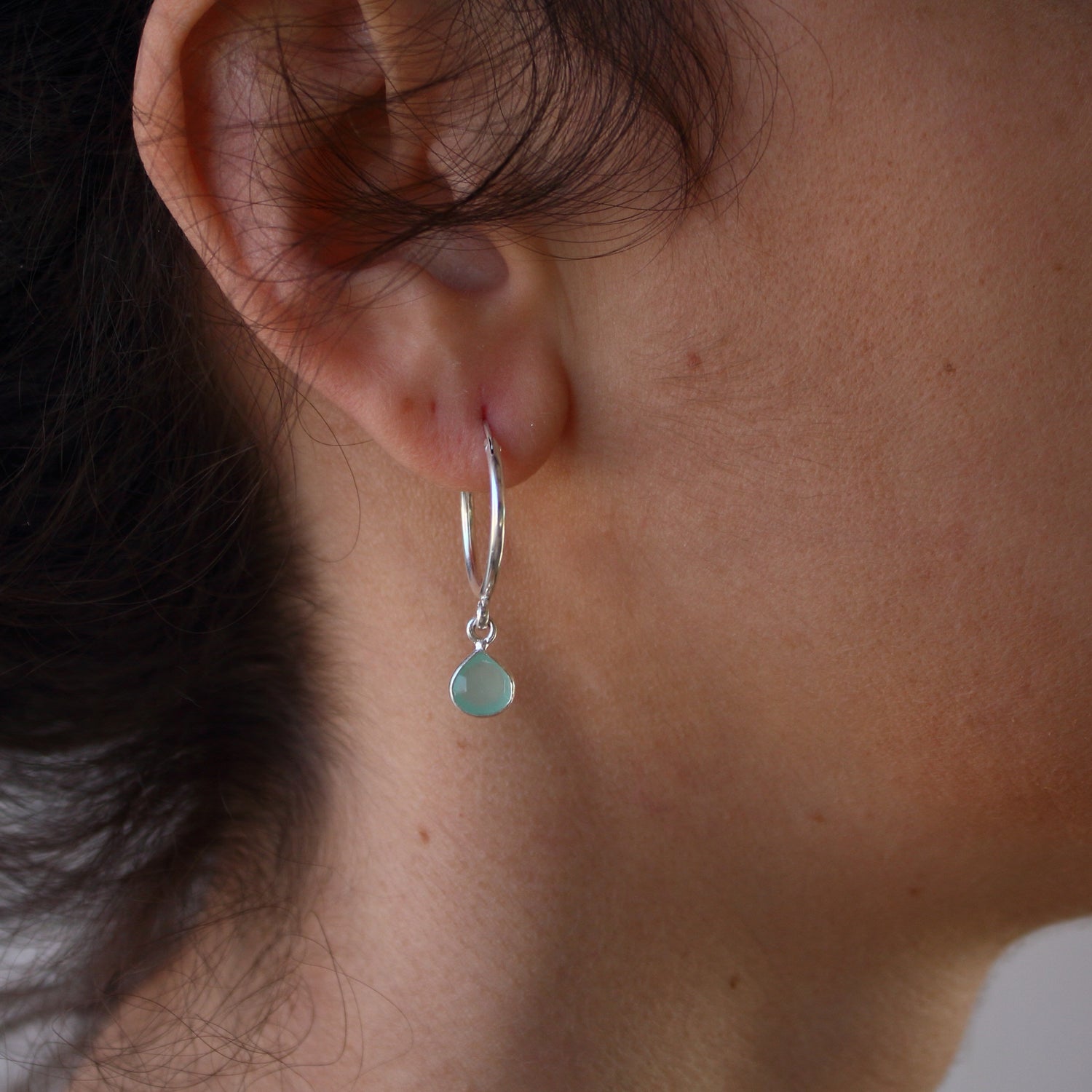 Aros de Plata con Piedras Naturales | Pendientes Hechos a Mano | Diseño Minimalista Unisex - ArenasJewelry