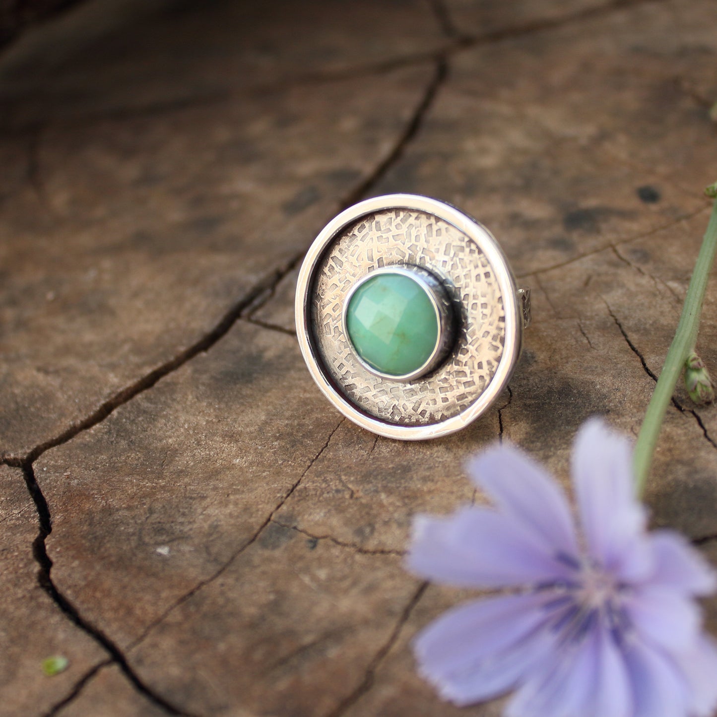 Anillo Grande de Plata de Ley y Gema Crisoprasa nº 15