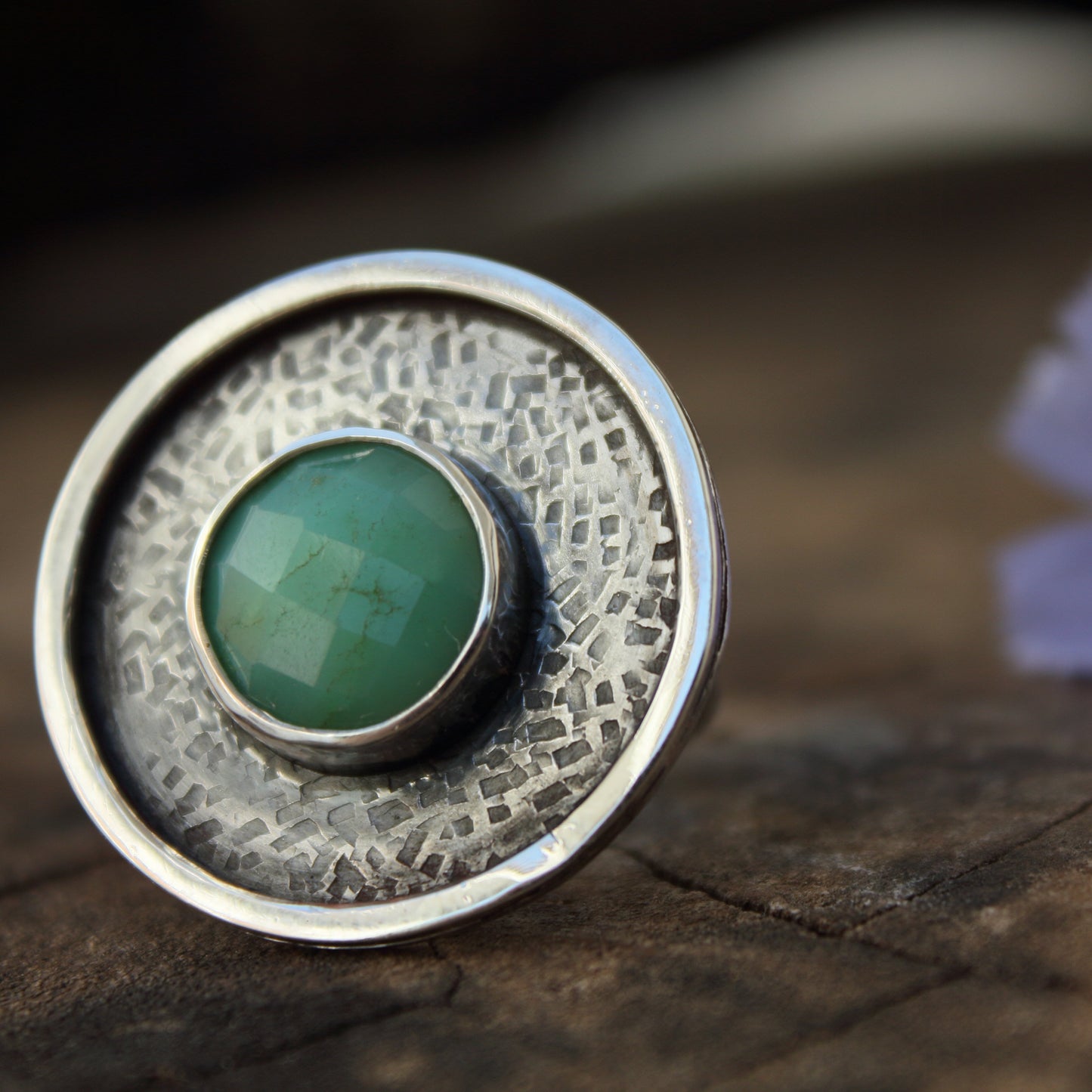 Anillo Grande de Plata de Ley y Gema Crisoprasa nº 15