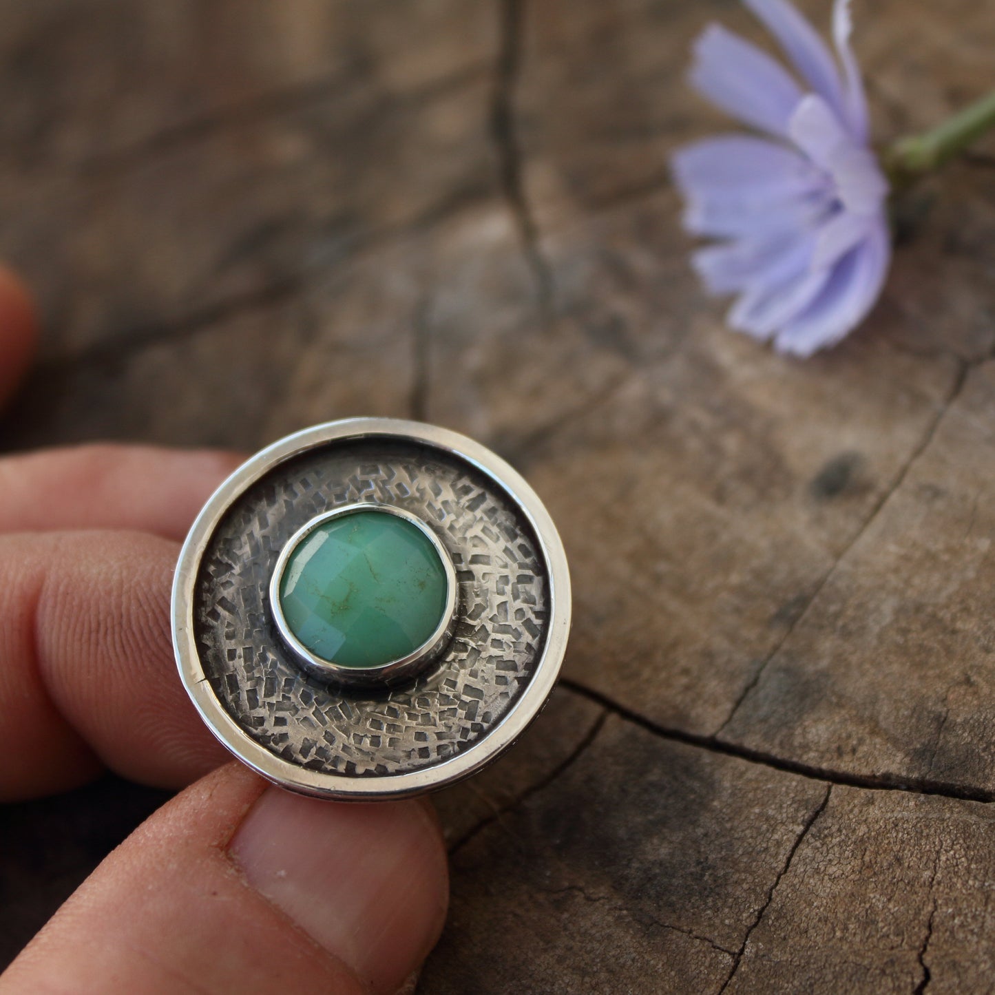 Anillo Grande de Plata de Ley y Gema Crisoprasa nº 15