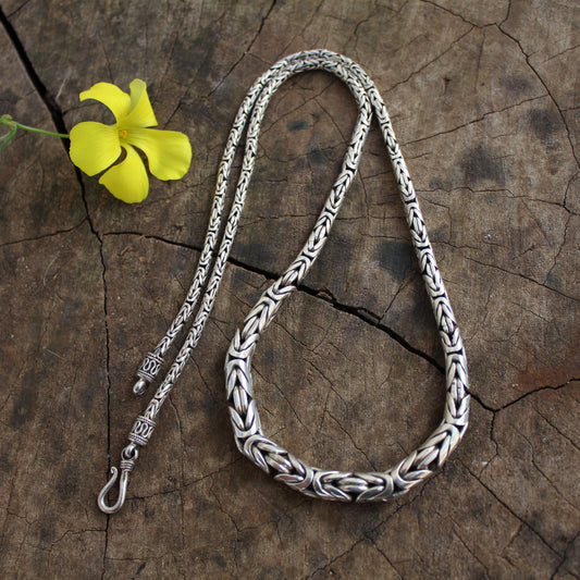 Cadena de plata estilo Bizantino 55cm de largo | Arenas Jewelry