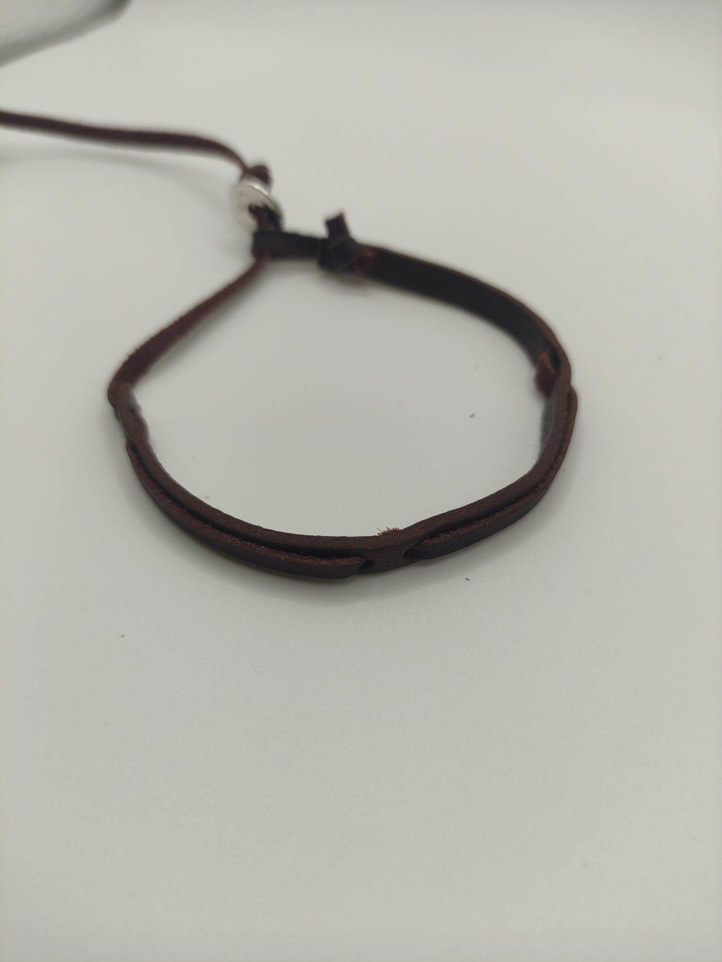 Pulsera de Cuero enhebrado - ArenasJewelry