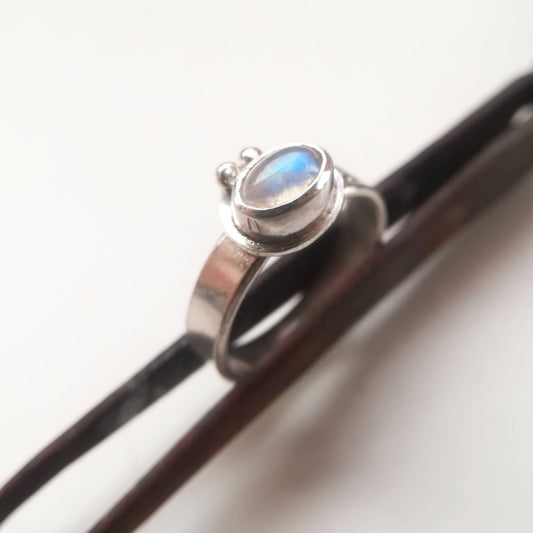 Anillo de Piedra Luna, Circonita y  Plata de Ley | Hecho a Mano Talla 12 (5 3/4 US) - ArenasJewelry