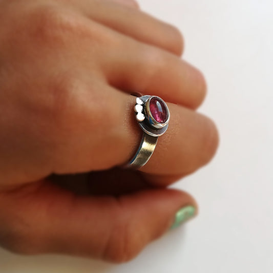 Anillo de Turmalina y  Plata de Ley | Hecho a Mano Talla 15 (7 1/2US) - ArenasJewelry