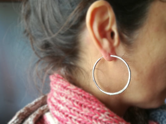 Aros martillados en Plata de Ley | Grande, Medianos y Pequeños - ArenasJewelry