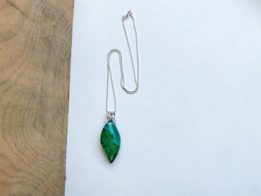 Colgante Resina Epoxi y Maderan | Hoja - ArenasJewelry