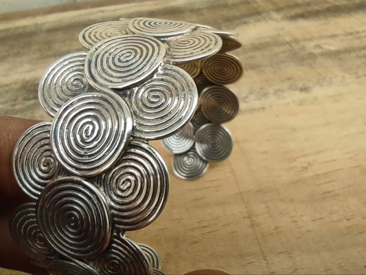 Pulsera Rígida de Plata de Ley con Espirales - ArenasJewelry