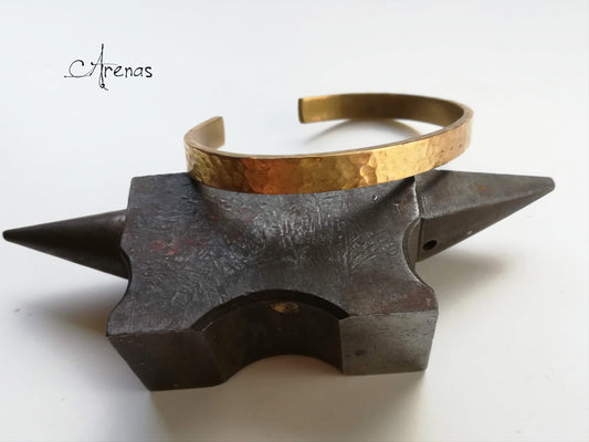 Pulsera de Laton Rústica - Brazalete Rigido Abierto - ArenasJewelry